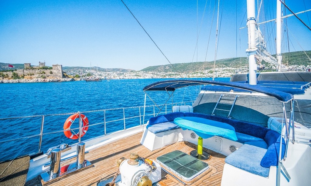 monachus yachting marmaris